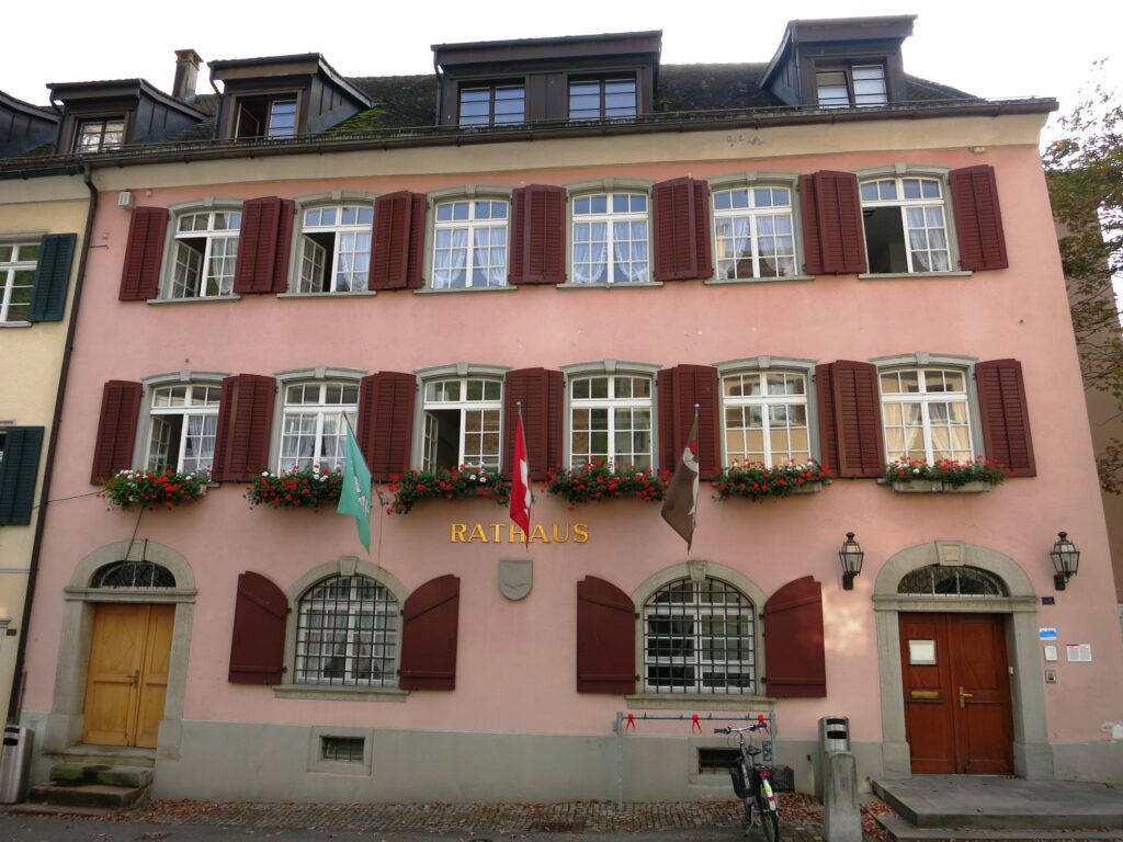 Rathaus von Sargans als Ort der Gemeindepolitik und des Zusammenlebens